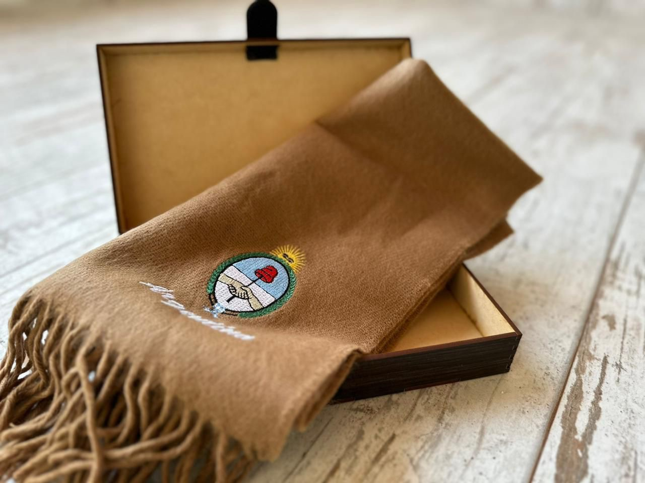 Bufanda con Caja Varios Diseños